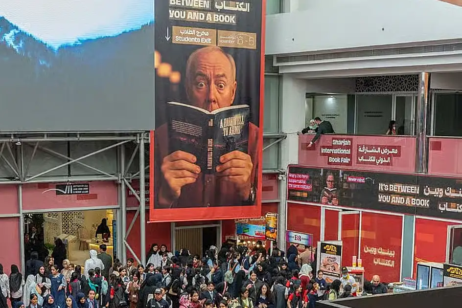 Besuchen Sie die Buchmesse in Sharjah? Ihre Geschichten könnten zu ...