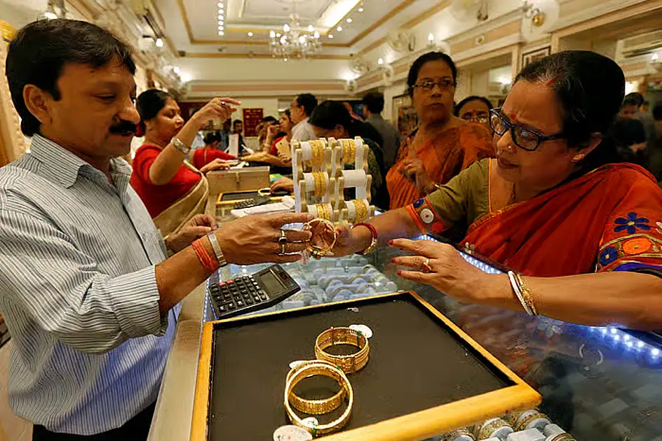 Dubai gold shopping guide: 15 tips for buying jewellery, diamonds ...