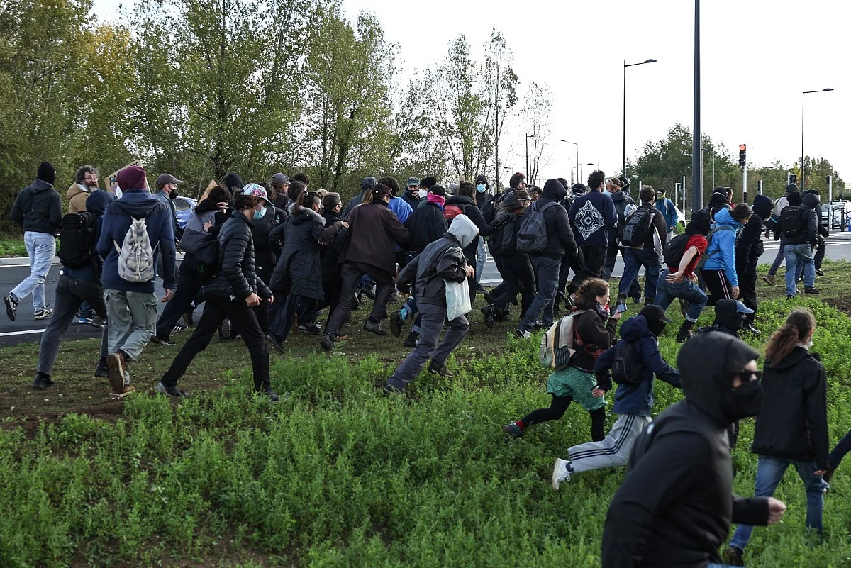 France's Macron accuses social media of sowing discord ahead of ...