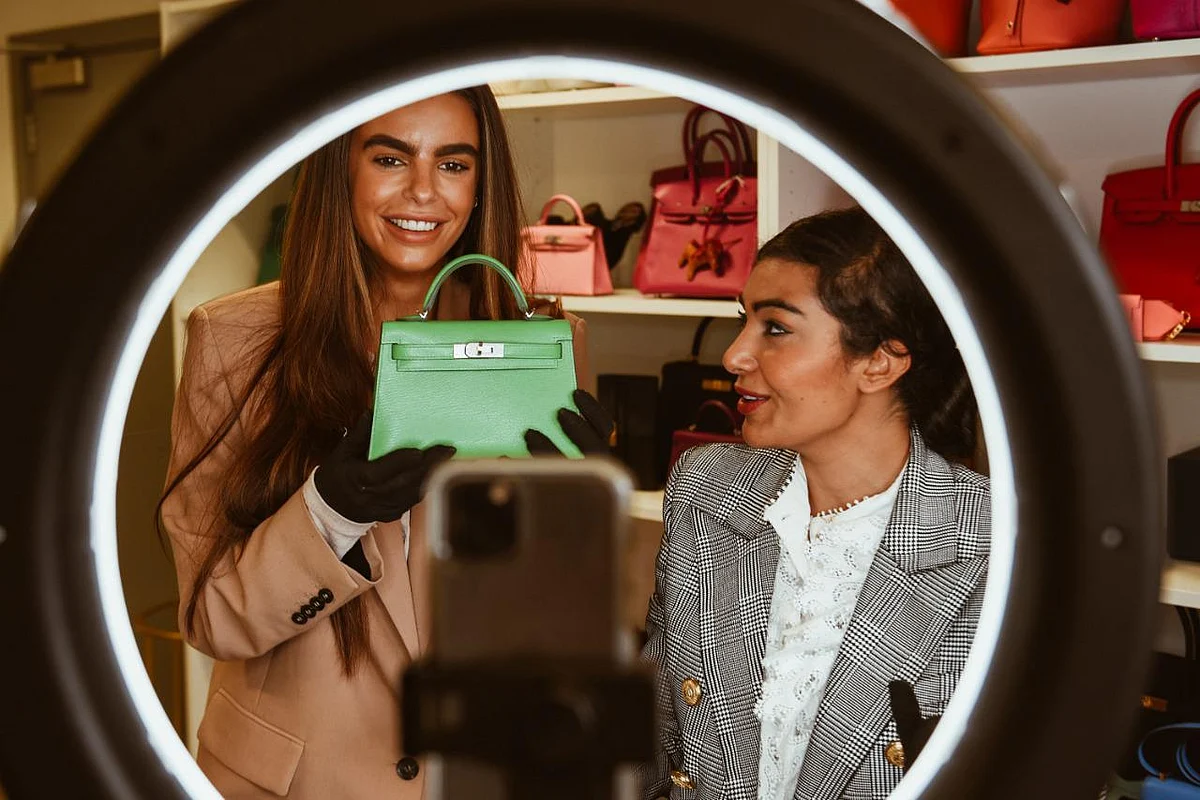 Expected to achieve $8.9 billion in 2021, second-hand luxury goods ...