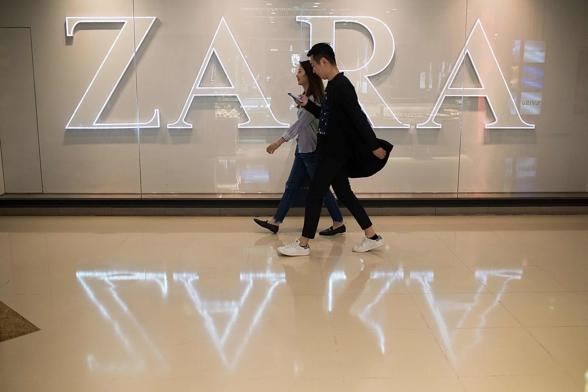 Zara looks to technology to keep up with fast fashion | Khaleej Times