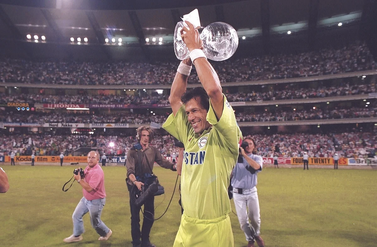 Imran Khan: a perfect all-rounder | Khaleej Times