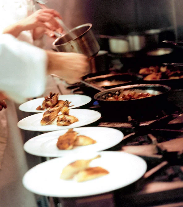 Cafe teaches former inmates how to cook | Khaleej Times