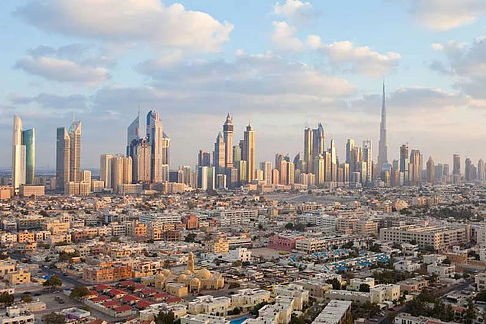 Die Vereinigten Arabischen Emirate wurden im Halbjahresbericht 2025 als ...