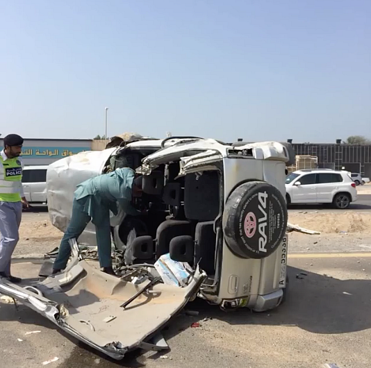 Three children among six injured in four-car crash in RAK | Khaleej Times