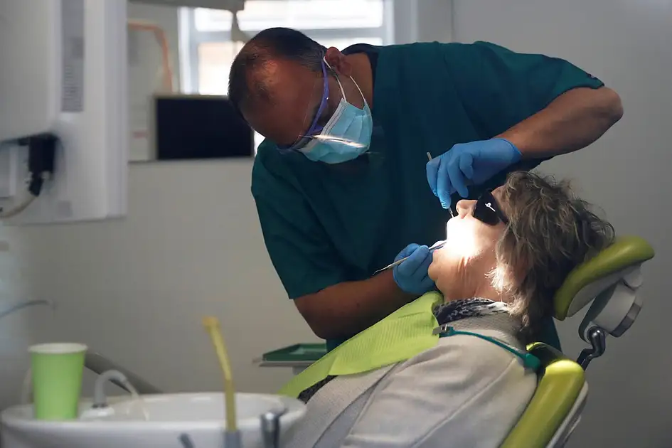 Can bad gums lead to faster ageing? UAE dentists explain link