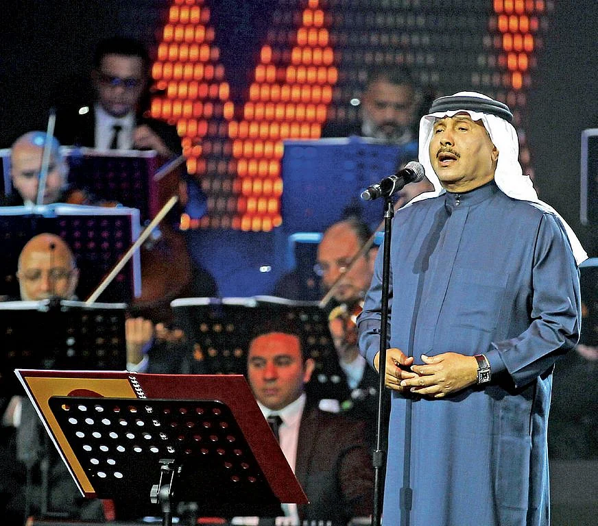 Iconic singer enthrals fans in Saudi concert | Khaleej Times