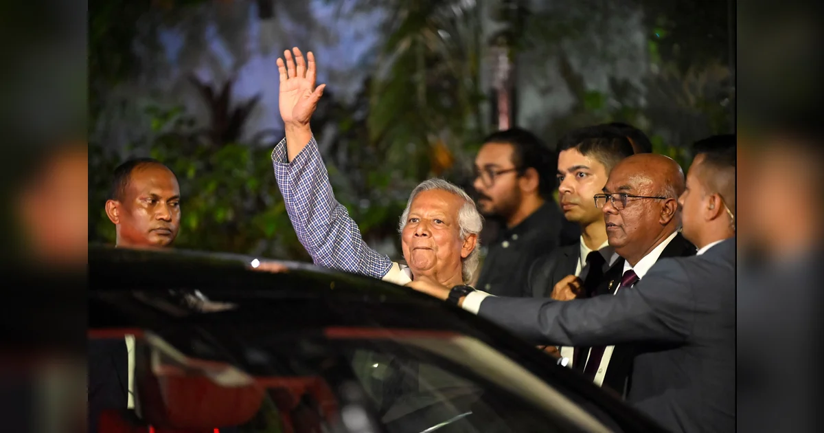 Bangladesh Nobel winner Muhammad Yunus takes oath as head of interim ...