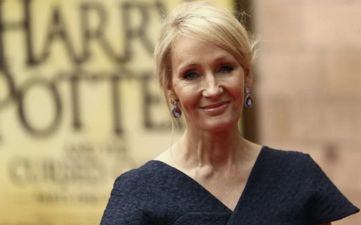 J.K. Rowling faces backlash again over 'antitrans' tweets