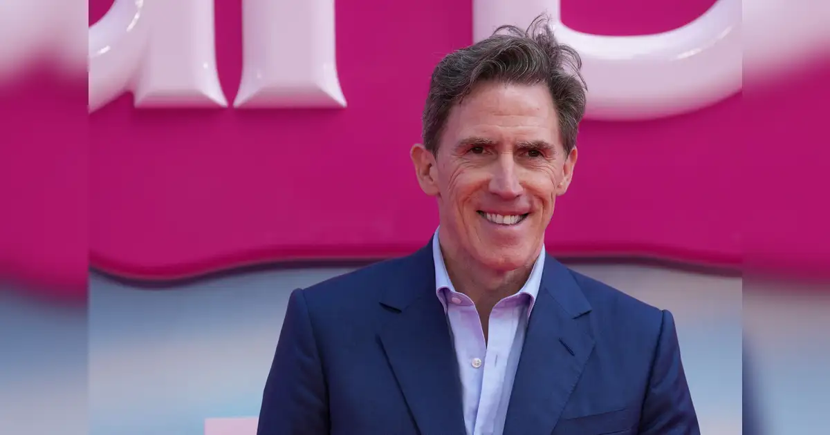 Marbot Rob Rob Brydon recounts Margot Robbie's surprise encounter on 'Barbie' set ...