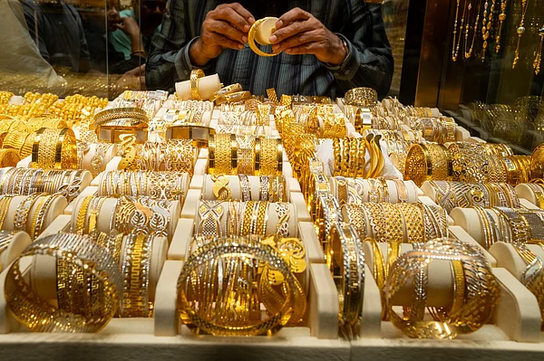 Dubai: Gold prices hit new record high on Wednesday | Khaleej Times