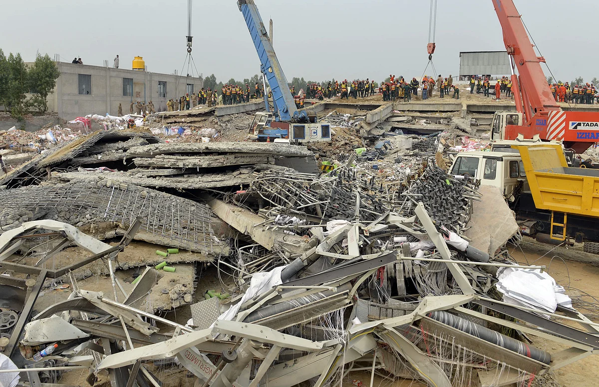 Teenager saved 50 hours after factory building collapse | Khaleej Times
