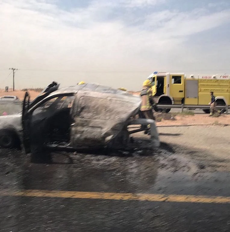 Car catches fire on Mohammed bin Zayed Road | Khaleej Times