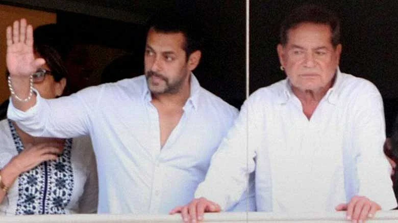 Veteran Bollywood scriptwriter Salim Khan rushed to hospital