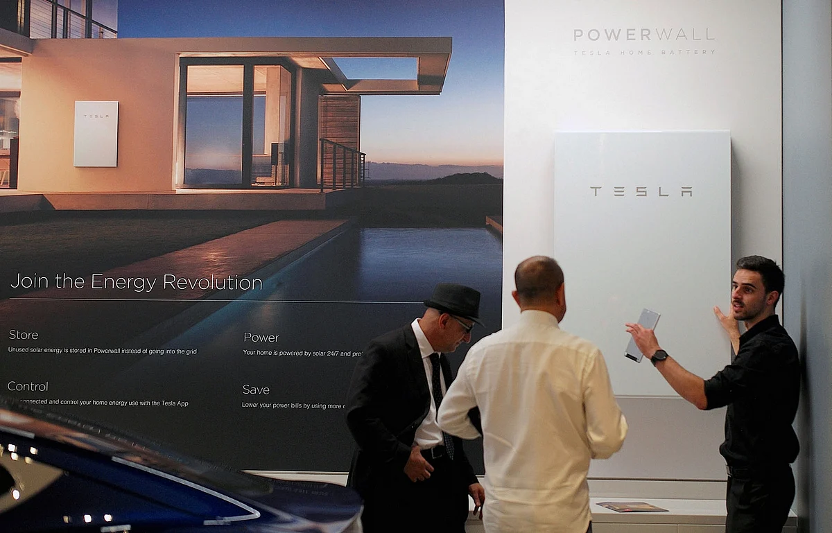 Tesla to build world's largest battery in Australia within 100 days ...