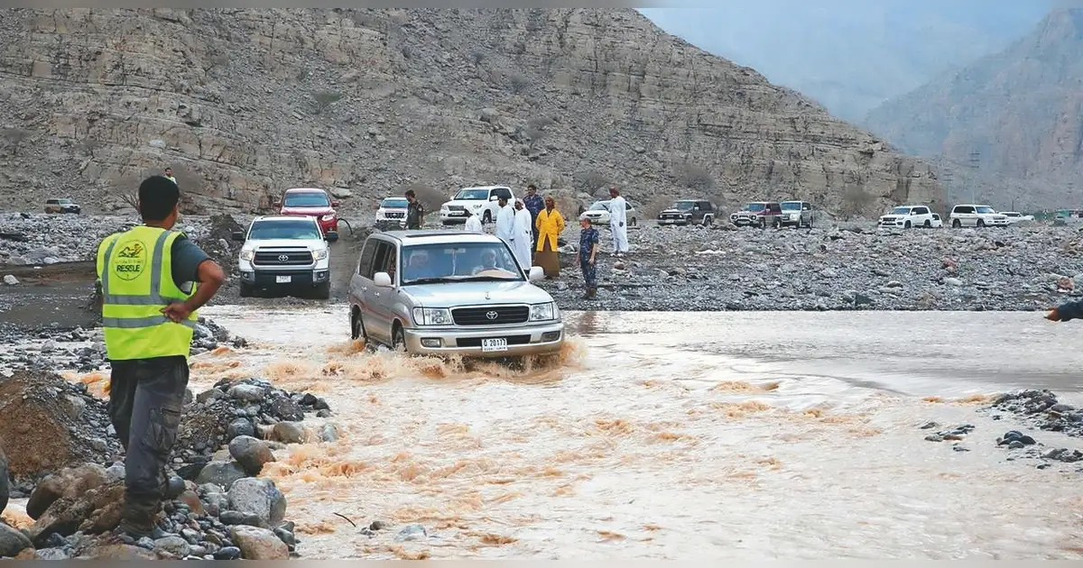 Rak Raining Rains flood homes, trigger landslides in RAK | Khaleej Times