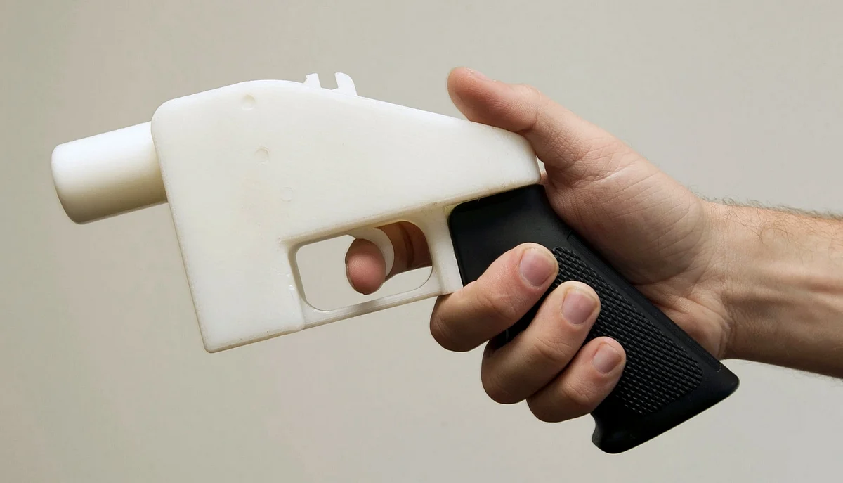 Man becomes first convicted in Britain for making 3D-printed gun ...