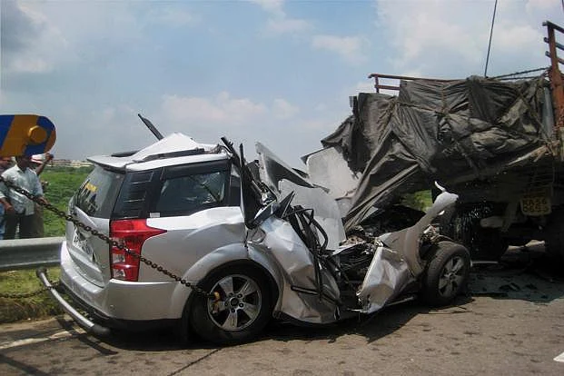 Six mowed down, 19 injured by speeding car in Uttar Pradesh | Khaleej Times
