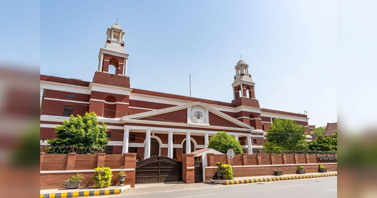 Pakistan: Lawyers foil girl's abduction attempt from court