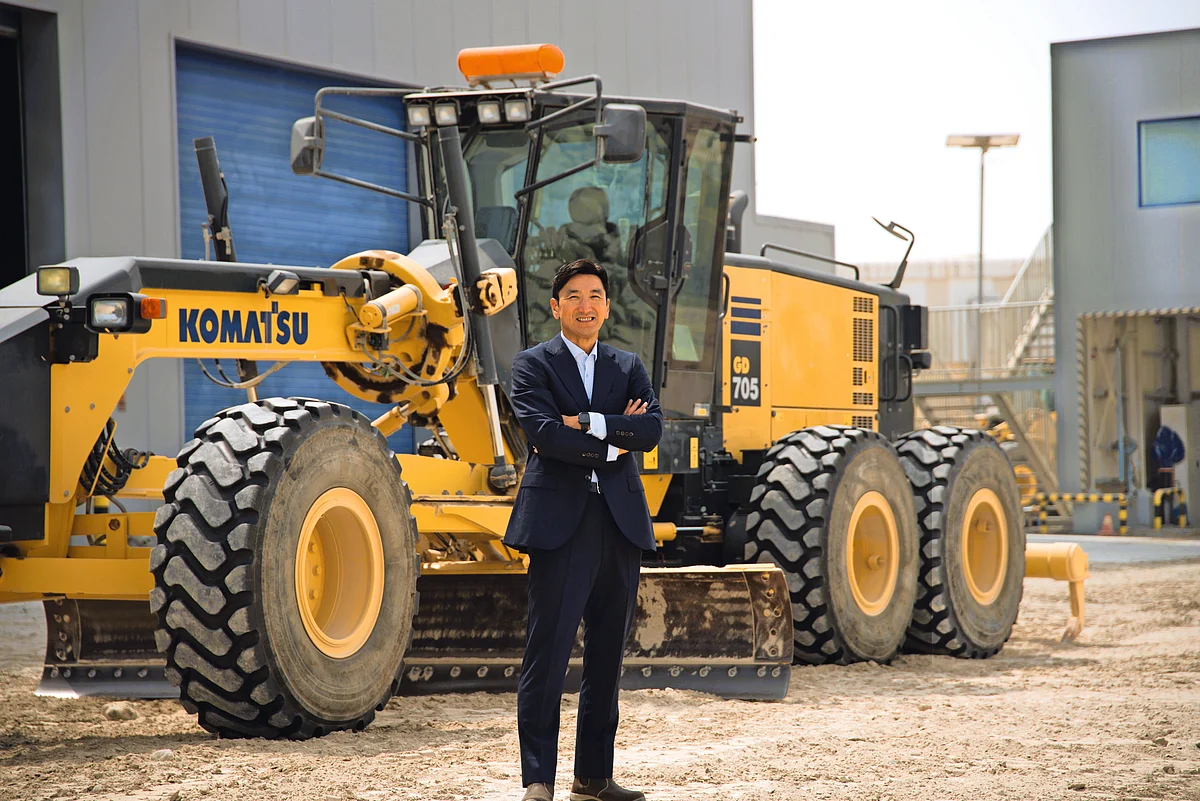 Komatsu Limited visual data 3