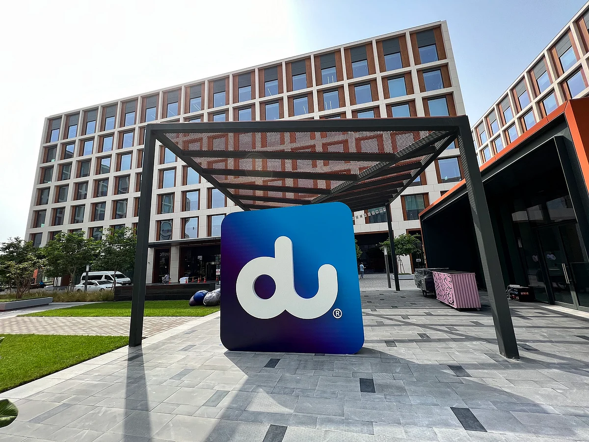 UAE telecom operator Du gets licence to offer digital financial ...