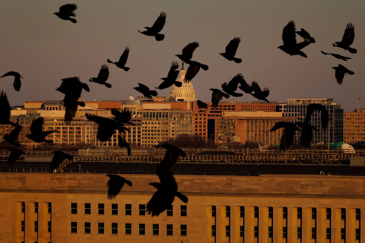Trump's Pentagon says it will 'rotate' out some media from offices ...
