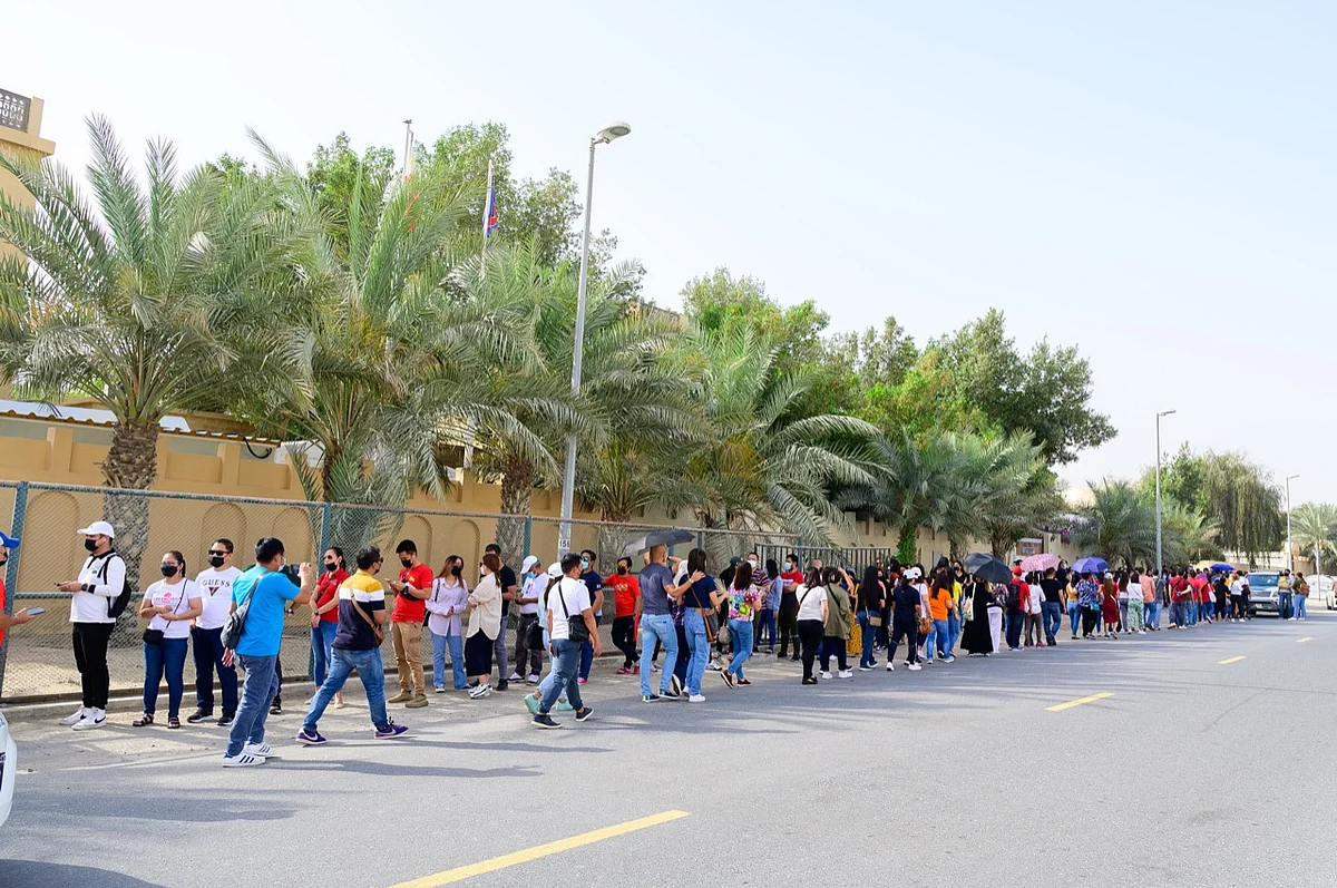 UAE-based Filipinos can now verify employment contracts online via VFS Global