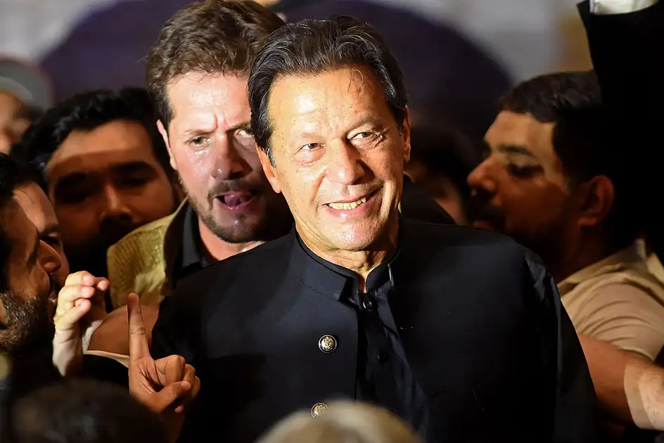 Imran Khan's medical reports are 'alarming', says former Pakistan ...