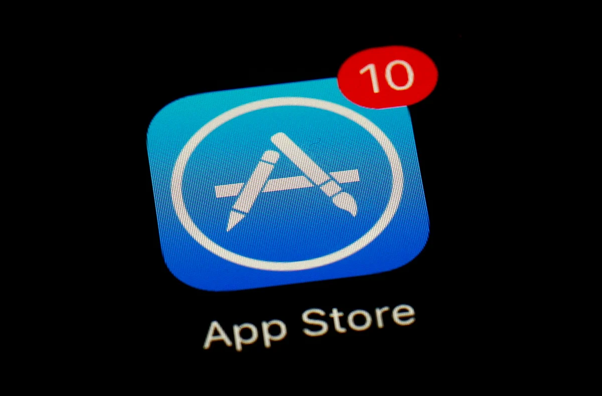 iPhone users can soon download outside App Store in EU | Khaleej Times