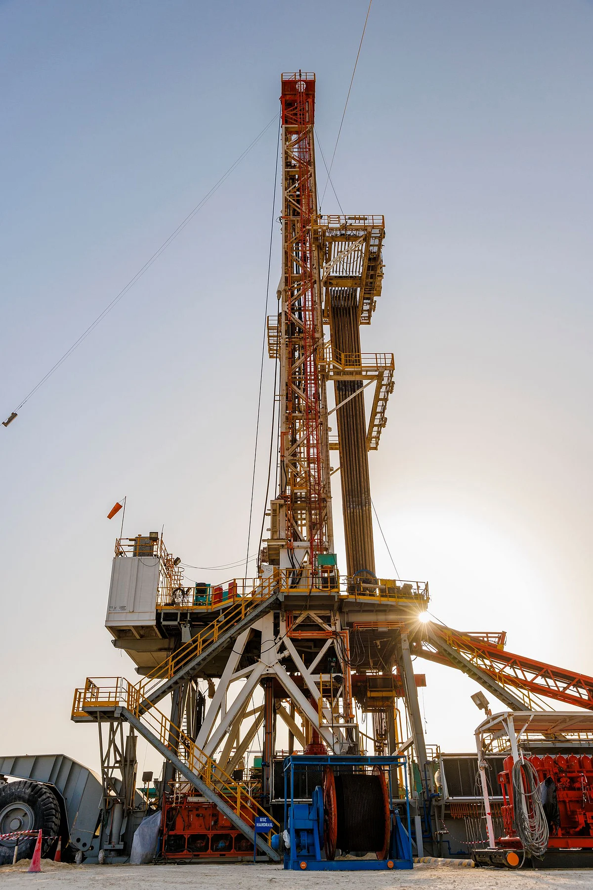 Adnoc Drilling to buy 10 hydrid rigs for $252m | Khaleej Times