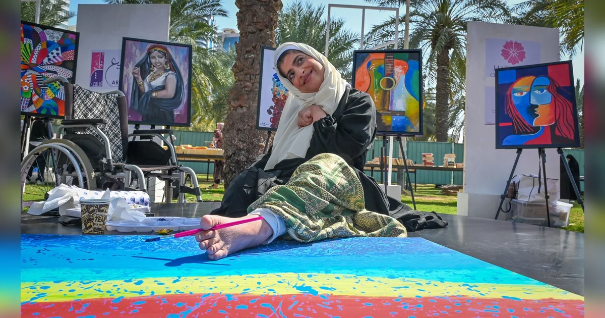 Look: Emirati woman with paralysed hands creates art with feet ...