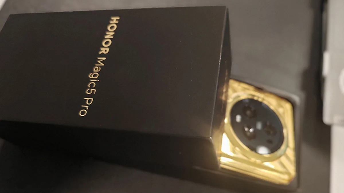 New version of HONOR Magic5 Pro leaked: Is it real gold? | Khaleej Times