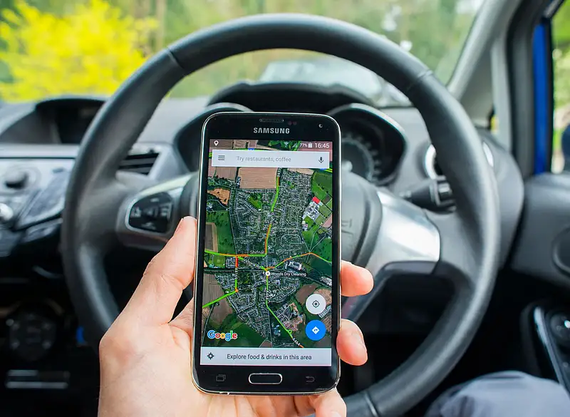 Google Map Compast Google Maps brings back compass on Android | Khaleej Times