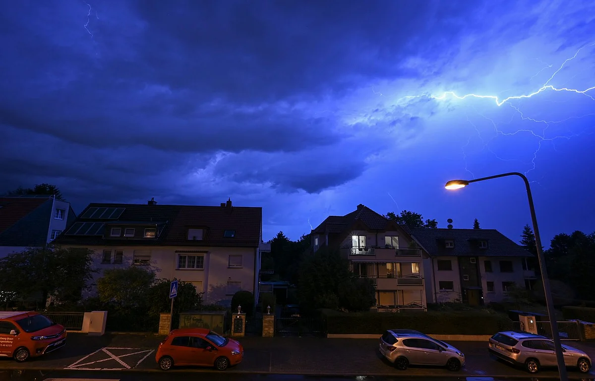 heavy-rain-in-germany-causes-flooding-and-leads-to-flight-cancellations