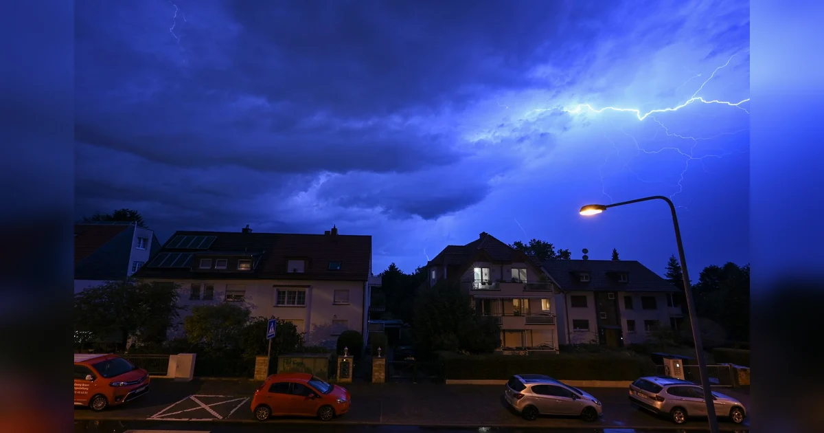 Heavy Rain In Germany Causes Flooding And Leads To Flight Cancellations heavy-rain-in-germany-causes-flooding-and-leads-to-flight-cancellations