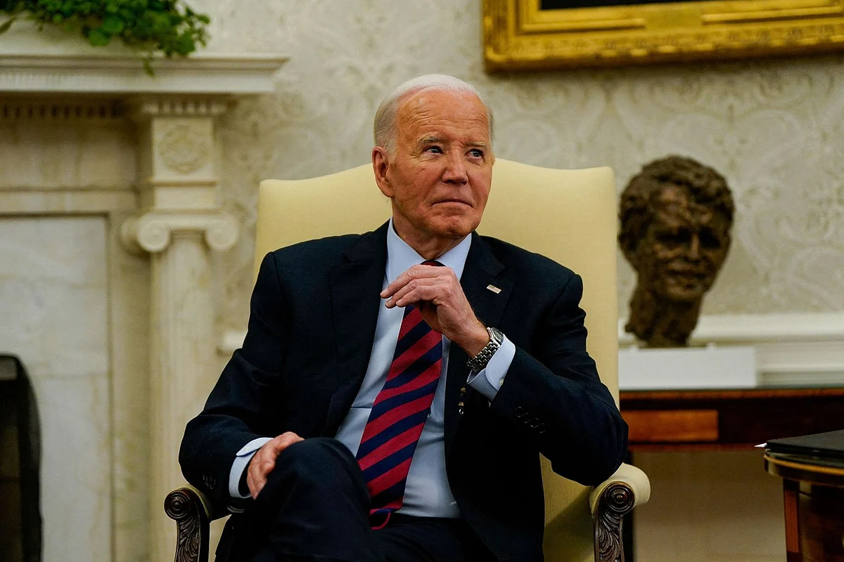Biden offers citizenship path to 500,000 spouses of Americans 