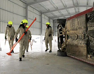 Policewomen learn rescue techniques | Khaleej Times