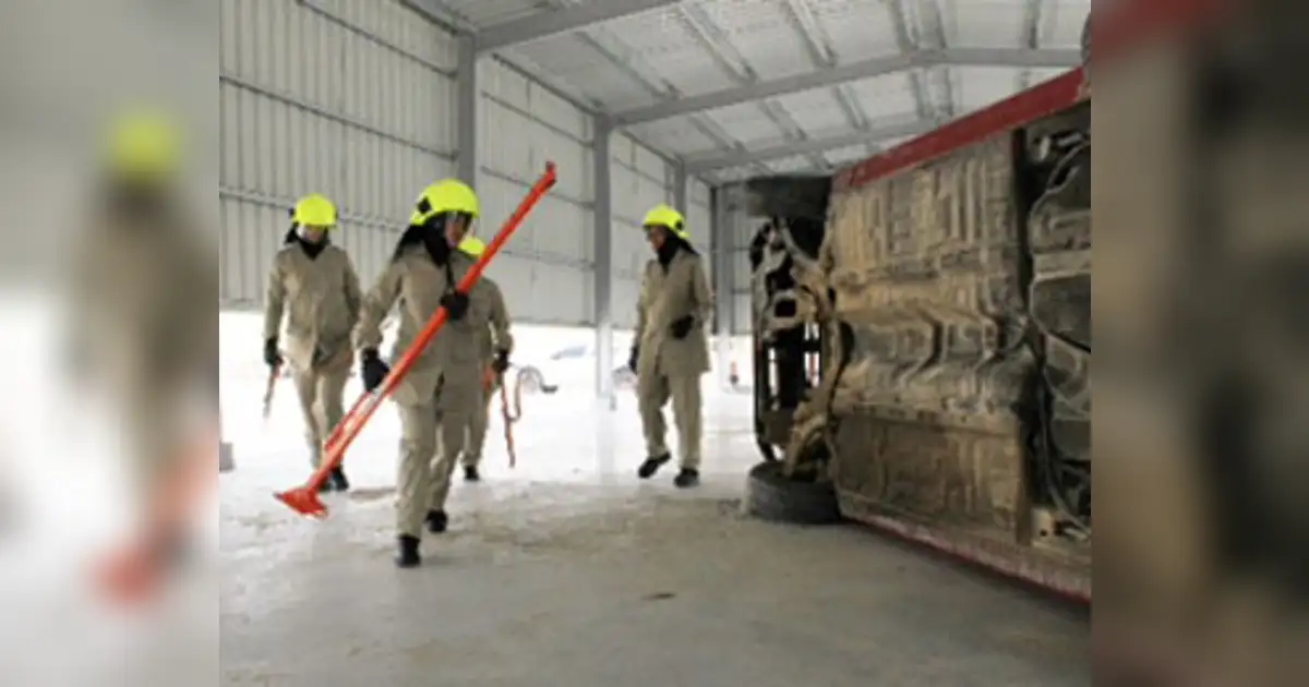 Cop Woman Rescue Policewomen learn rescue techniques | Khaleej Times