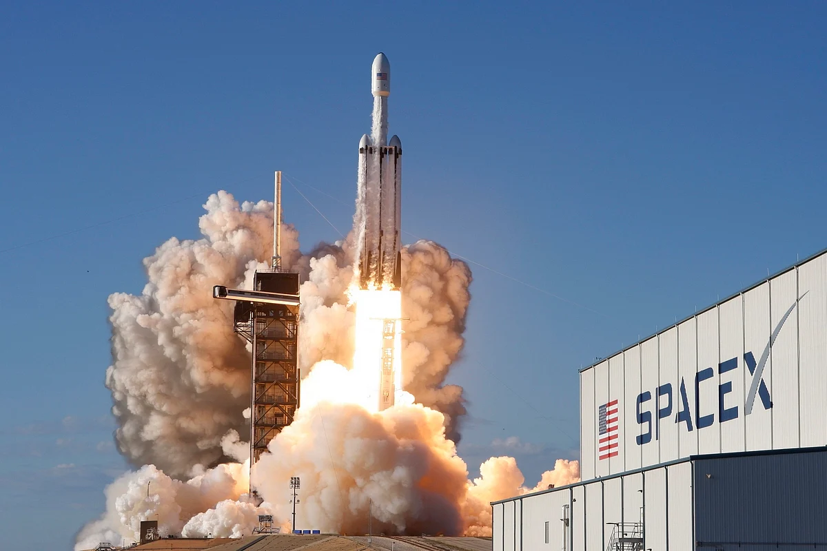 SpaceX files for IPO, sources say, offering investors a stake in Musk’s moon, Mars ambitions