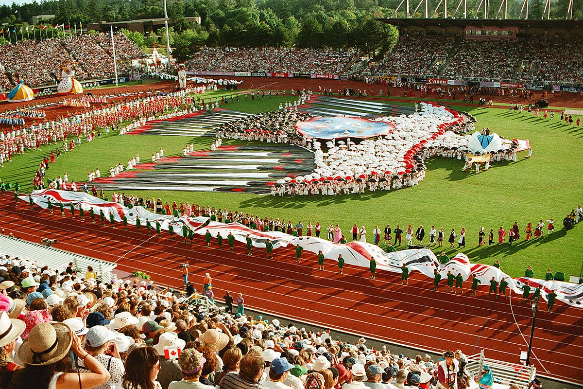 Commonwealth Games - Athletes to be allowed to take a knee in protest ...