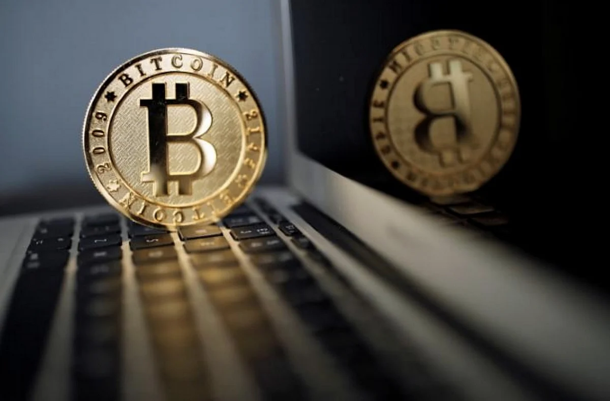 Bitcoin sinks below $75,000 on Monday as selloff snowballs