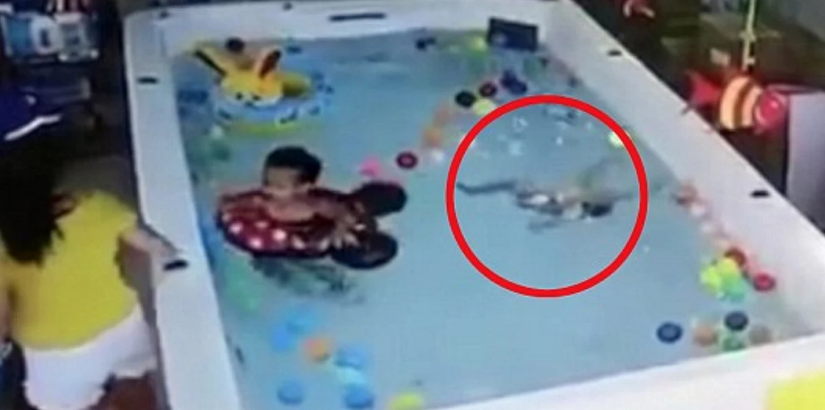 Mother glued to phone leaves drowning daughter struggling | Khaleej Times