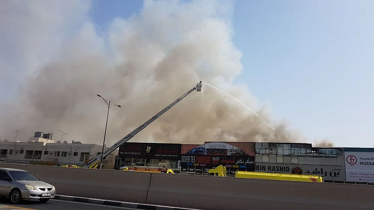 Video: Firefighters put out major fire in Sharjah | Khaleej Times