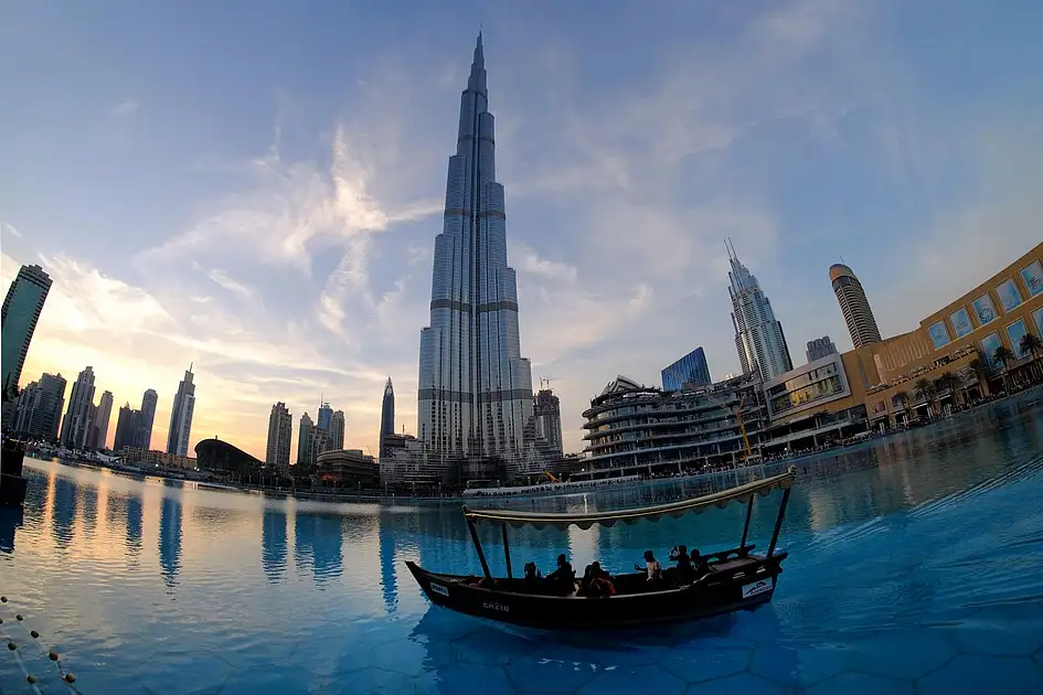 Die Vereinigten Arabischen Emirate waren 2025 das zweitsicherste Land der ...