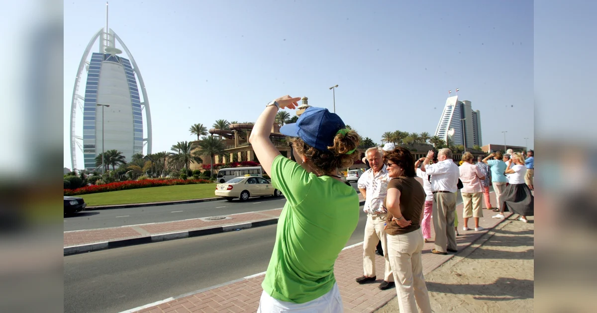 UAE: How to get a tour guide licence; fees, process explained | Khaleej ...