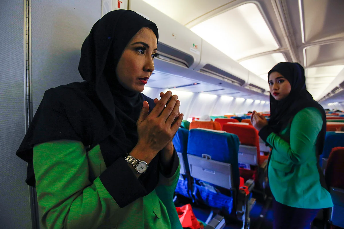 New Islamic airline Rayani takes off - with a prayer | Khaleej Times