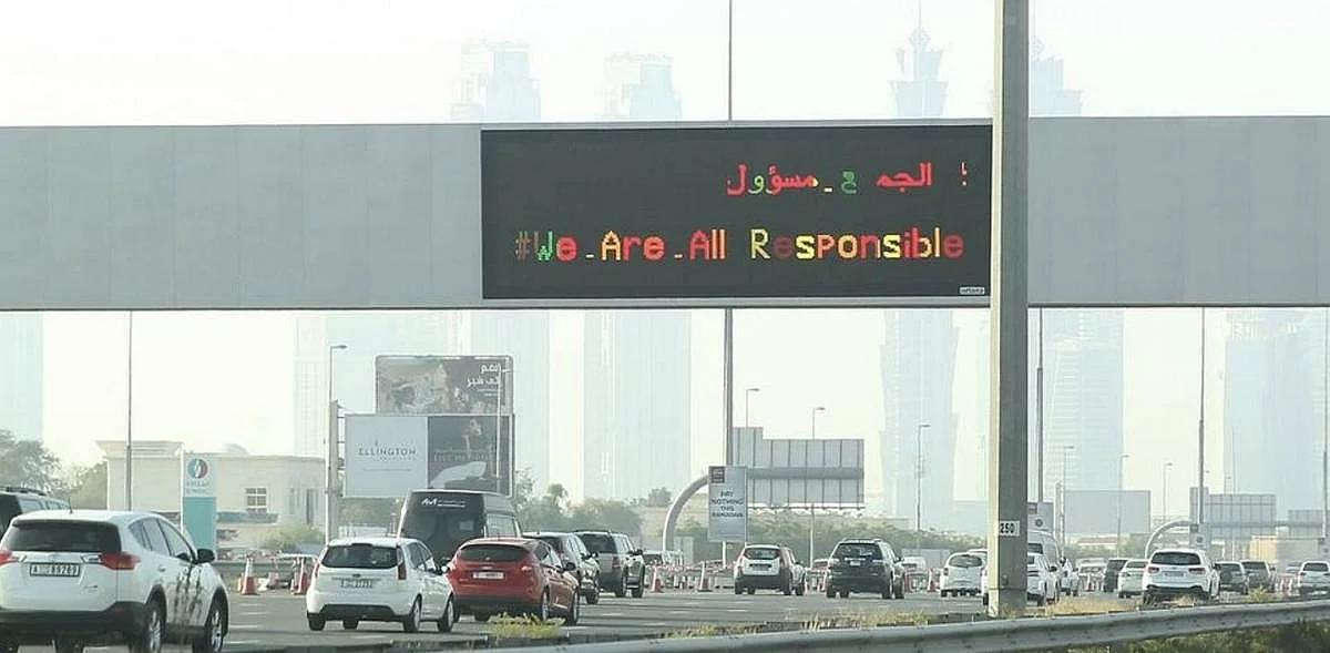 Alert: Vehicle catches fire in Dubai traffic accident, causes delays ...