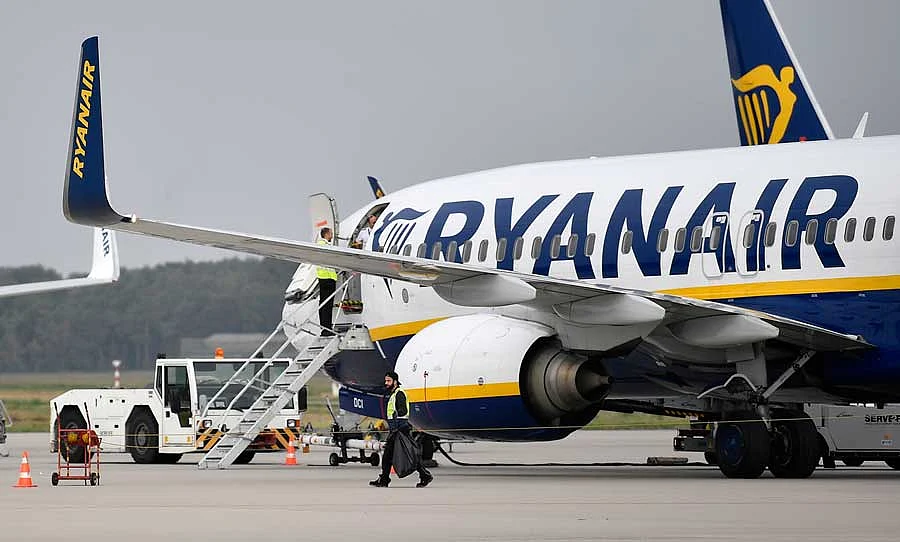 Ryanair to cut flights this winter due to Boeing delivery delays