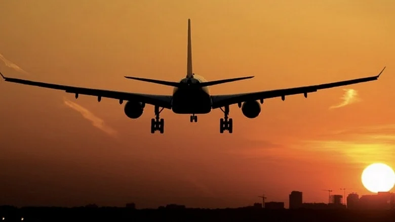 German air traffic control advises avoiding Iranian airspace until Feb 10