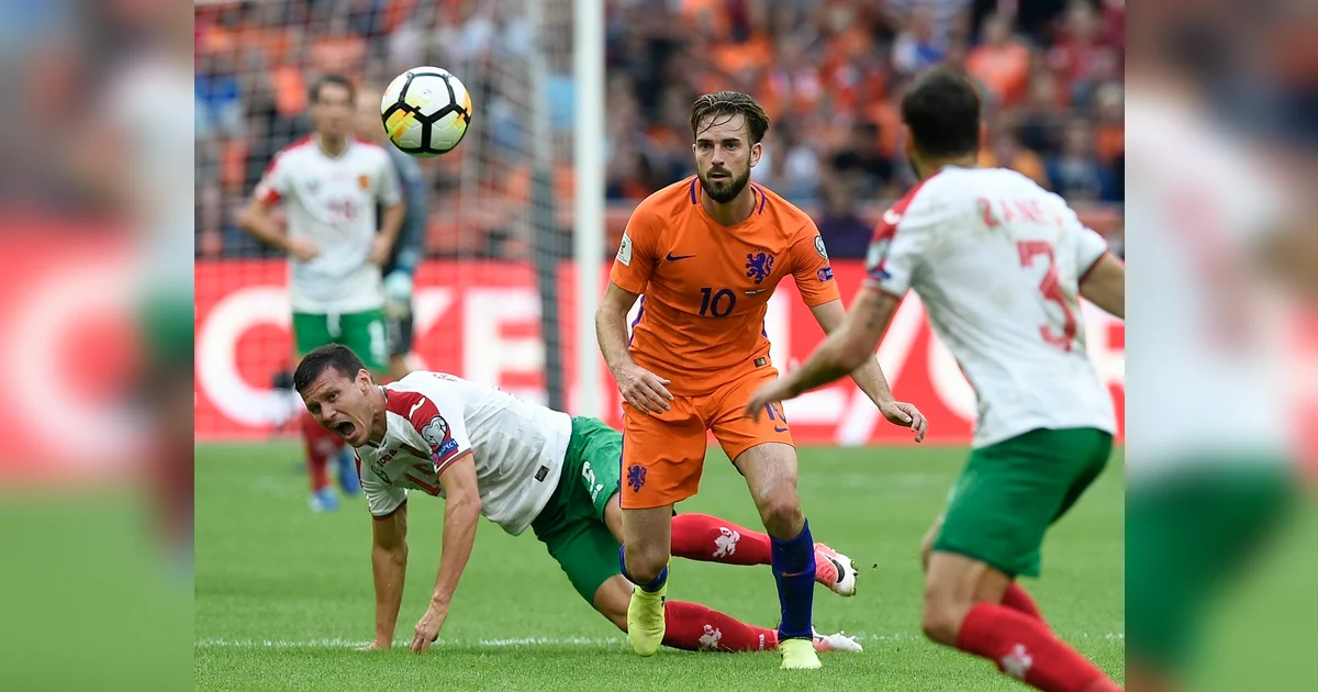 Dutch give themselves Propper World Cup chance